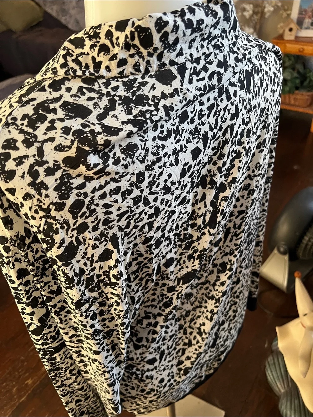 ADPT Button Up Top - Picture 3 of 7